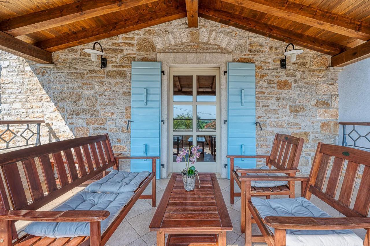 Villa Paolina With Hot Tub Visnjan Exterior photo
